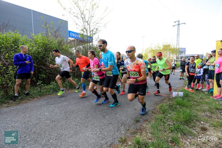 REPORTÁŽ Z ÚVODNÍHO ZÁVODU TEMPO MAKERS RUN NA 5 A 10 KM